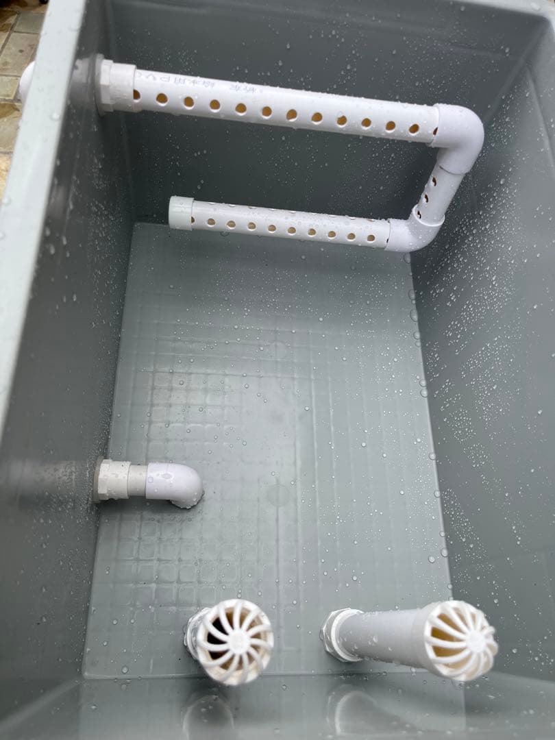 大型水槽用沈殿物理生物一体型濾過槽　水中ポンプ　バイオスポンジフィルター付き