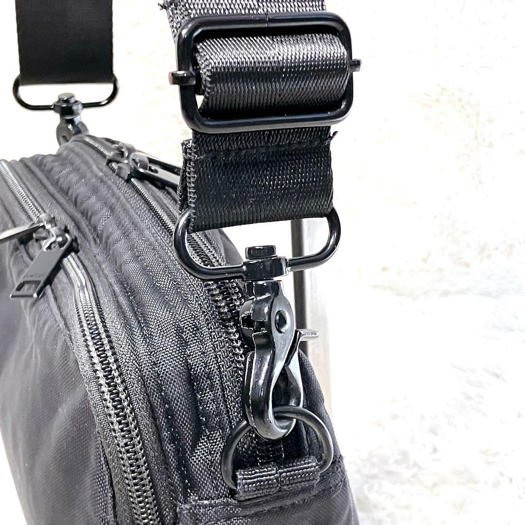 【美品】PORTER ポーター 吉田カバン フラッシュショルダーバック 2層　黒