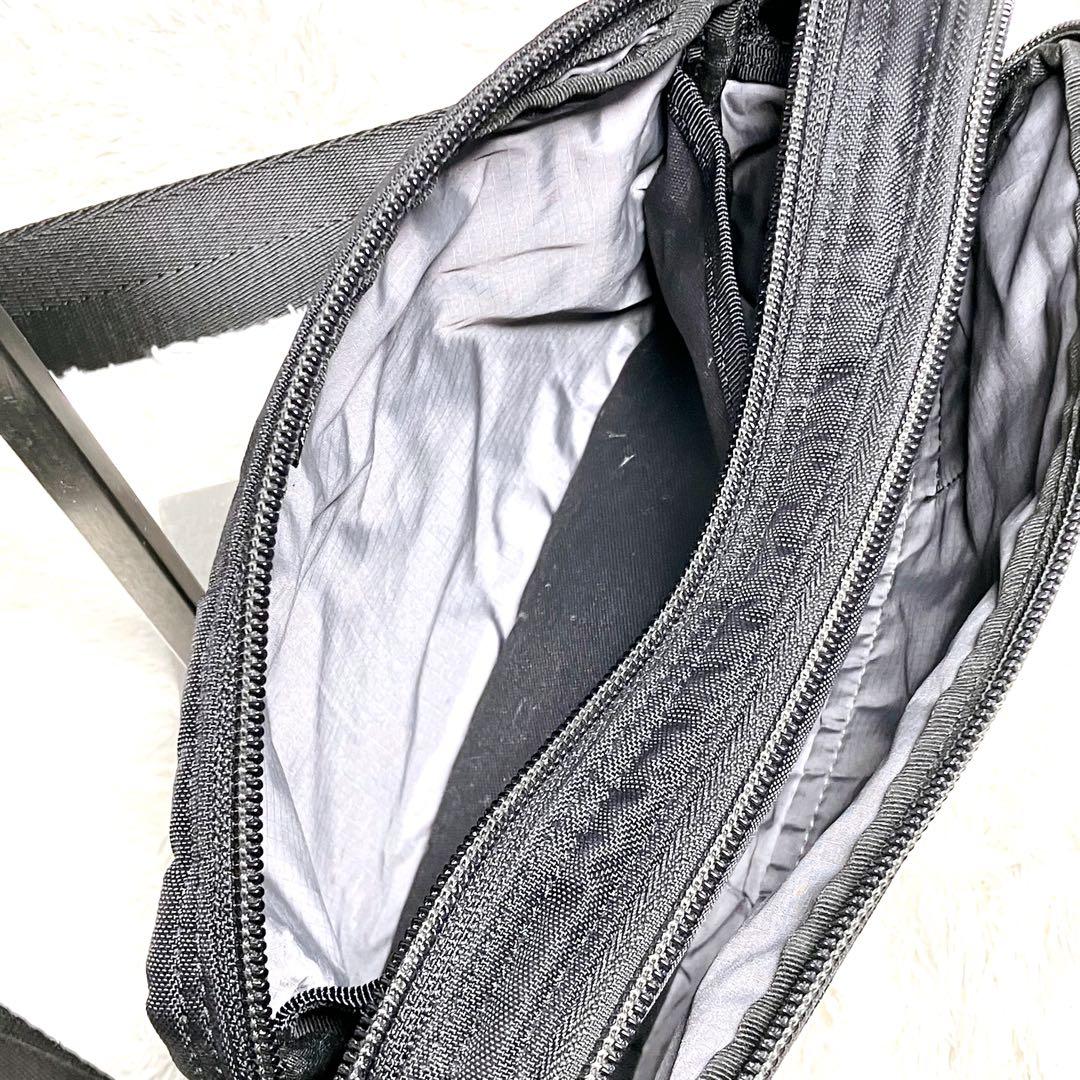 【美品】PORTER ポーター 吉田カバン フラッシュショルダーバック 2層　黒