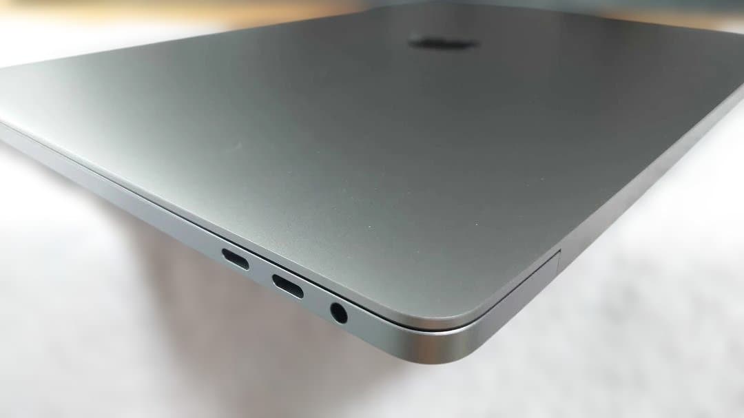 極上/充放電124回MacBook Pro 16 i9/32GB/SSD 2TB