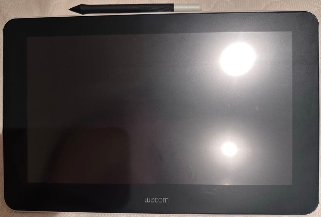 箱ありほぼ未使用WACOM液タブ