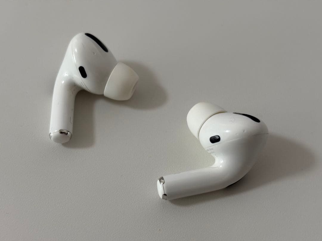 Apple AirPods Pro第1世代 (Lightning)