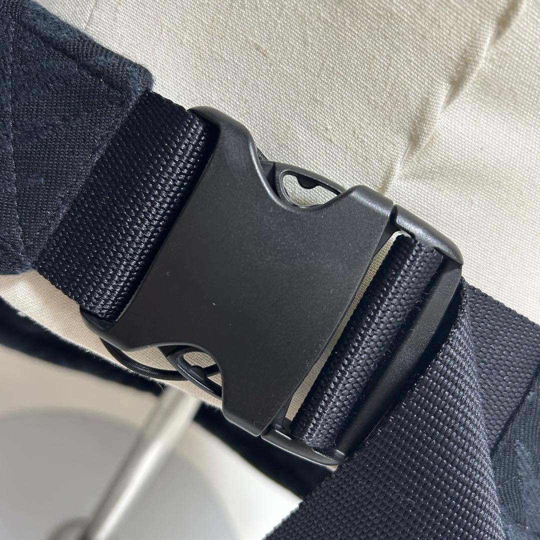 【美品】artipoppe ザイガイスト アロー・ゾロ (コットン) 抱っこ紐