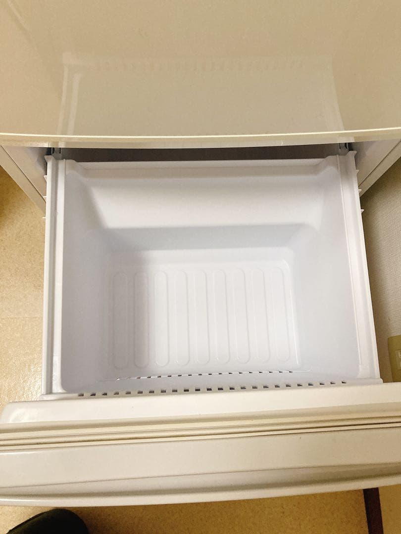 ホワイト冷蔵庫 大容量 上下二段式