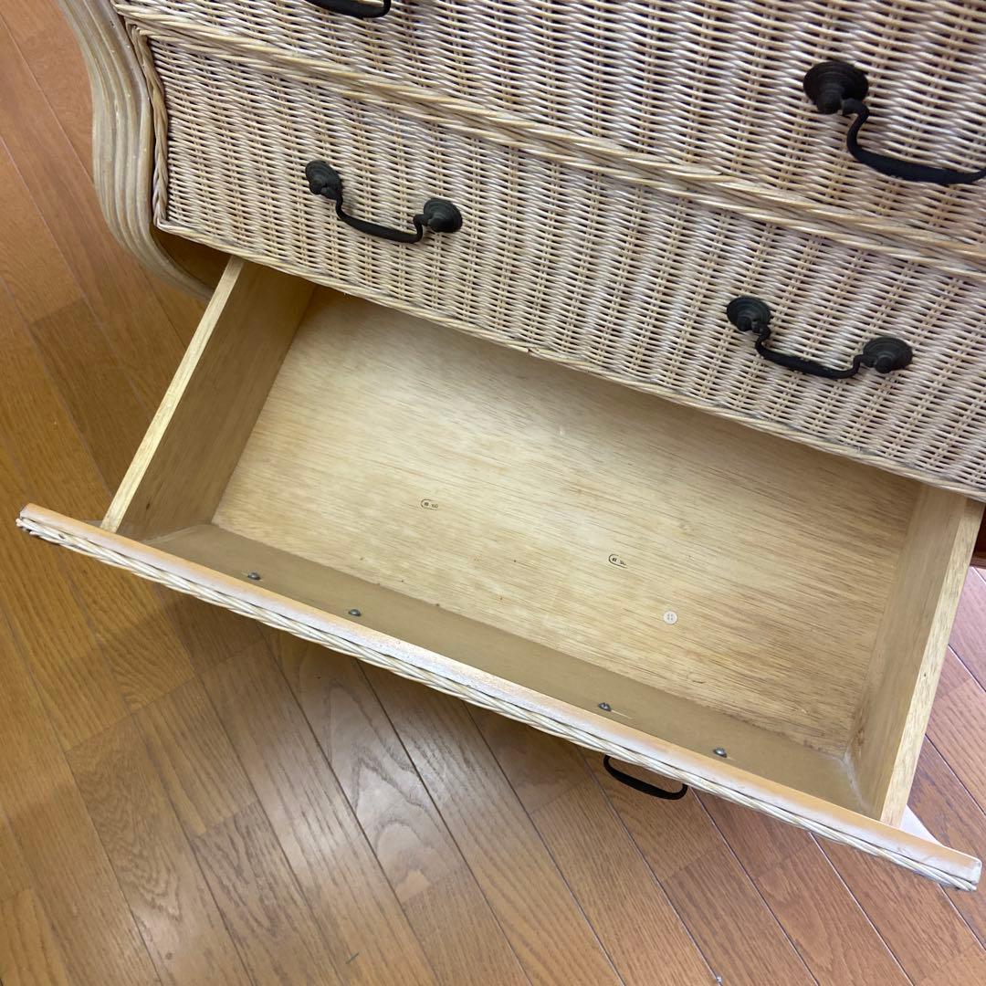 籐のチェスト