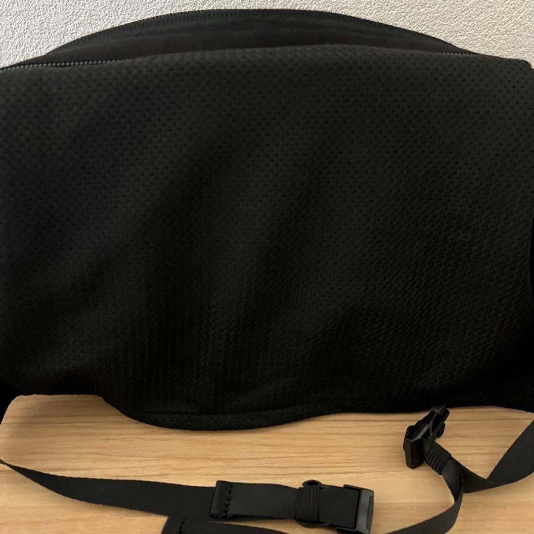 POMULU ポムル　抱っこヒップシート ブラック