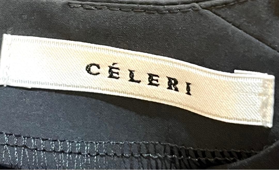 CELERI 2025SS パフスリーブシャツ　黒　ドゥーズィエムクラス