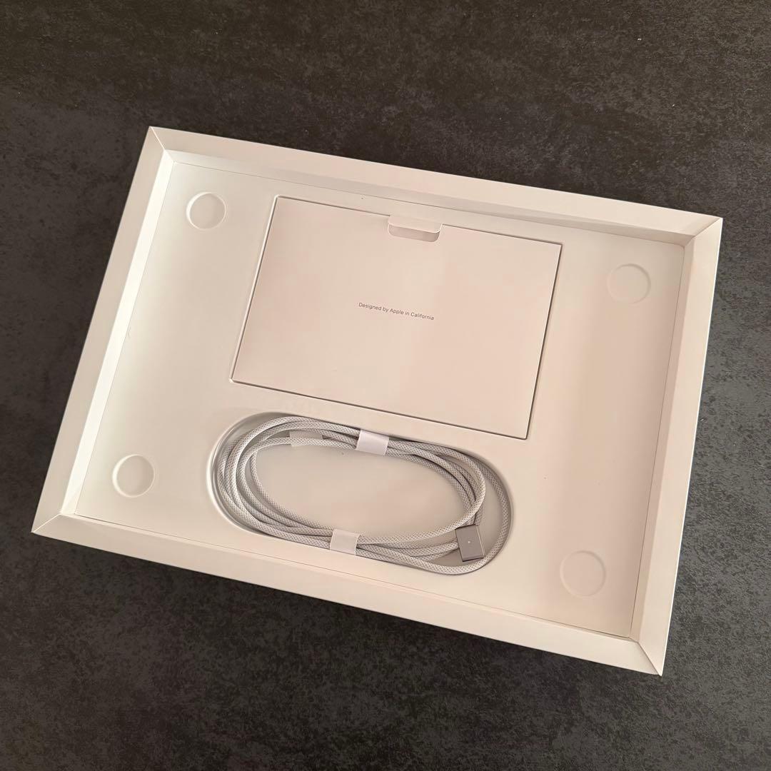 「新品同様」14インチMacBook Pro スペースグレイ