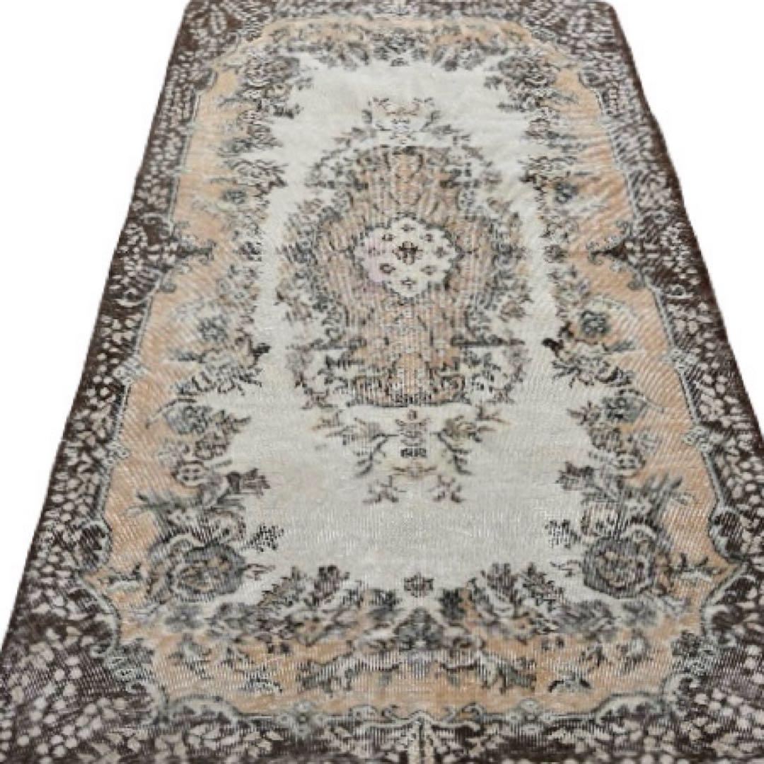 超バーゲン価格！ボタニカル208×120 ペールオレンジ　トルコヴィンテージラグ