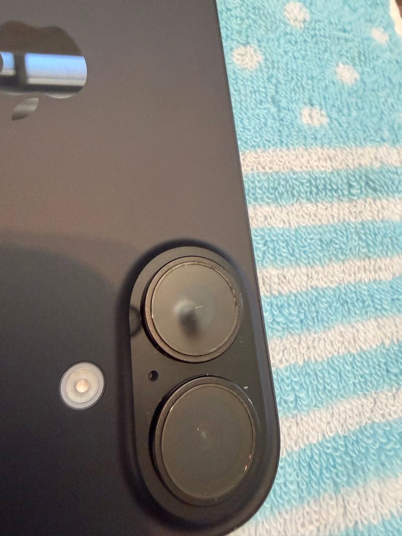 Apple iPhone 16 ブラック 本体　ジャンク