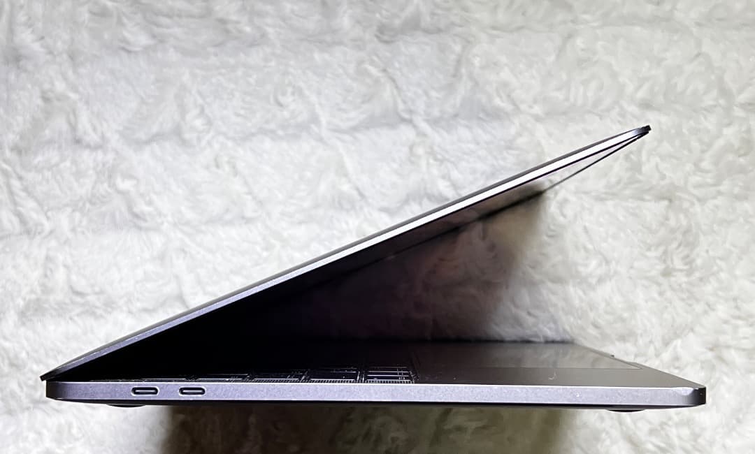 MacBook Pro Retina,13-inch【cs6 / Office】