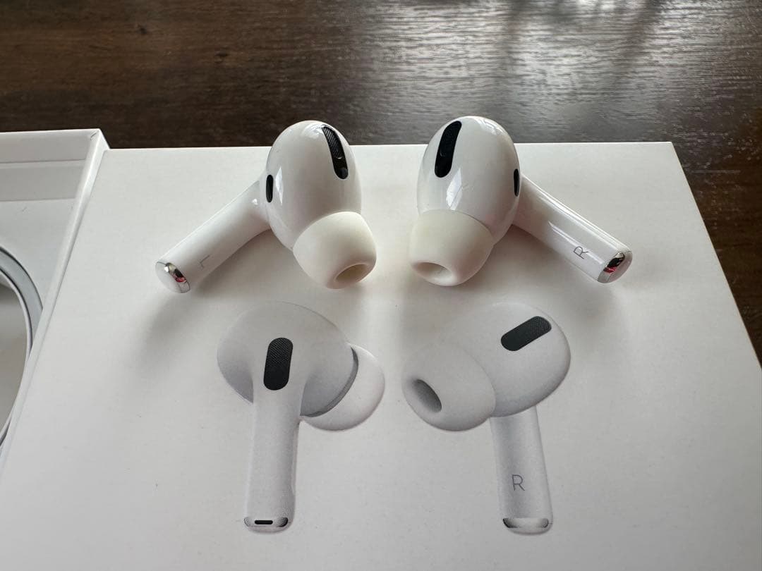 AirPods Pro第一世代【完品】