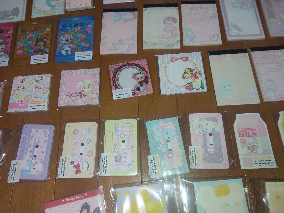 紙もの用 メモ用紙　デザインペーパー 100種類以上セットまとめ売り