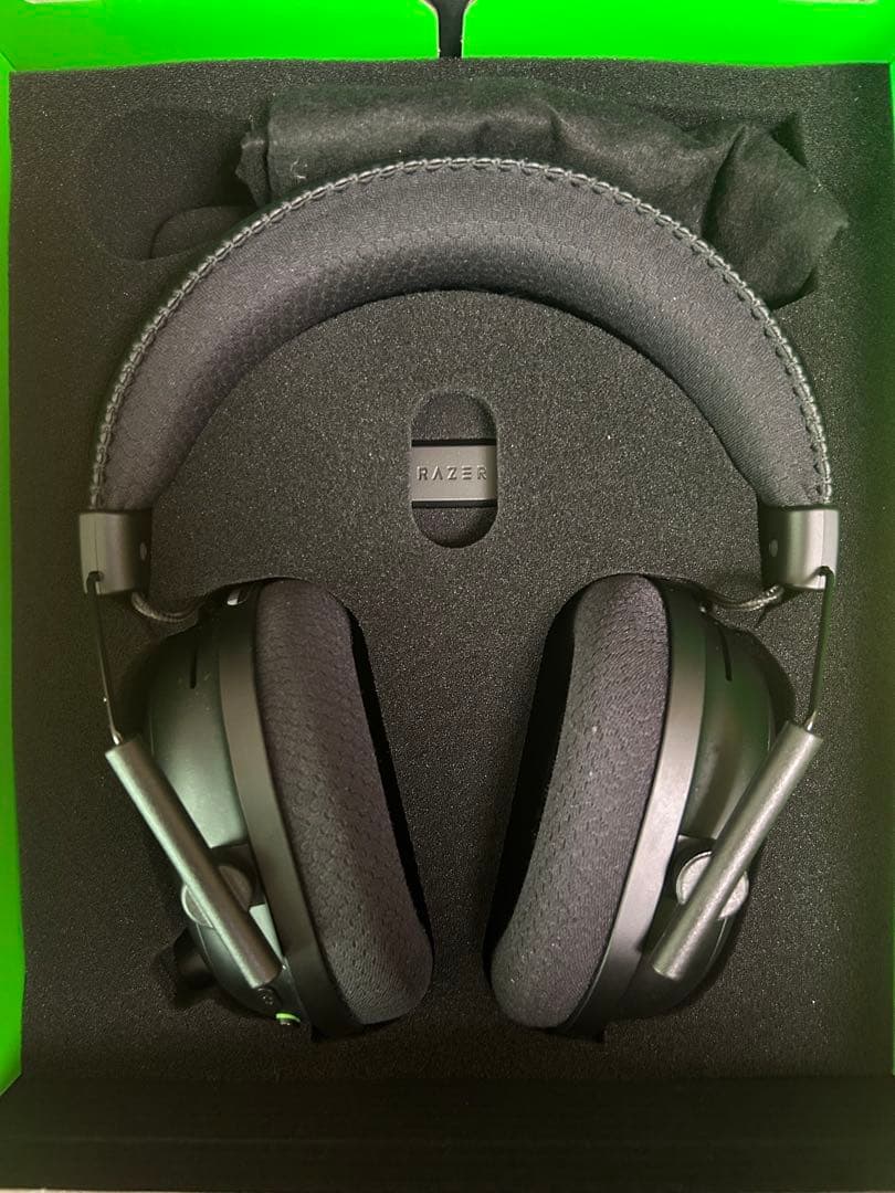 ヘッドホン Razer BLACKSHARKV2 PRO