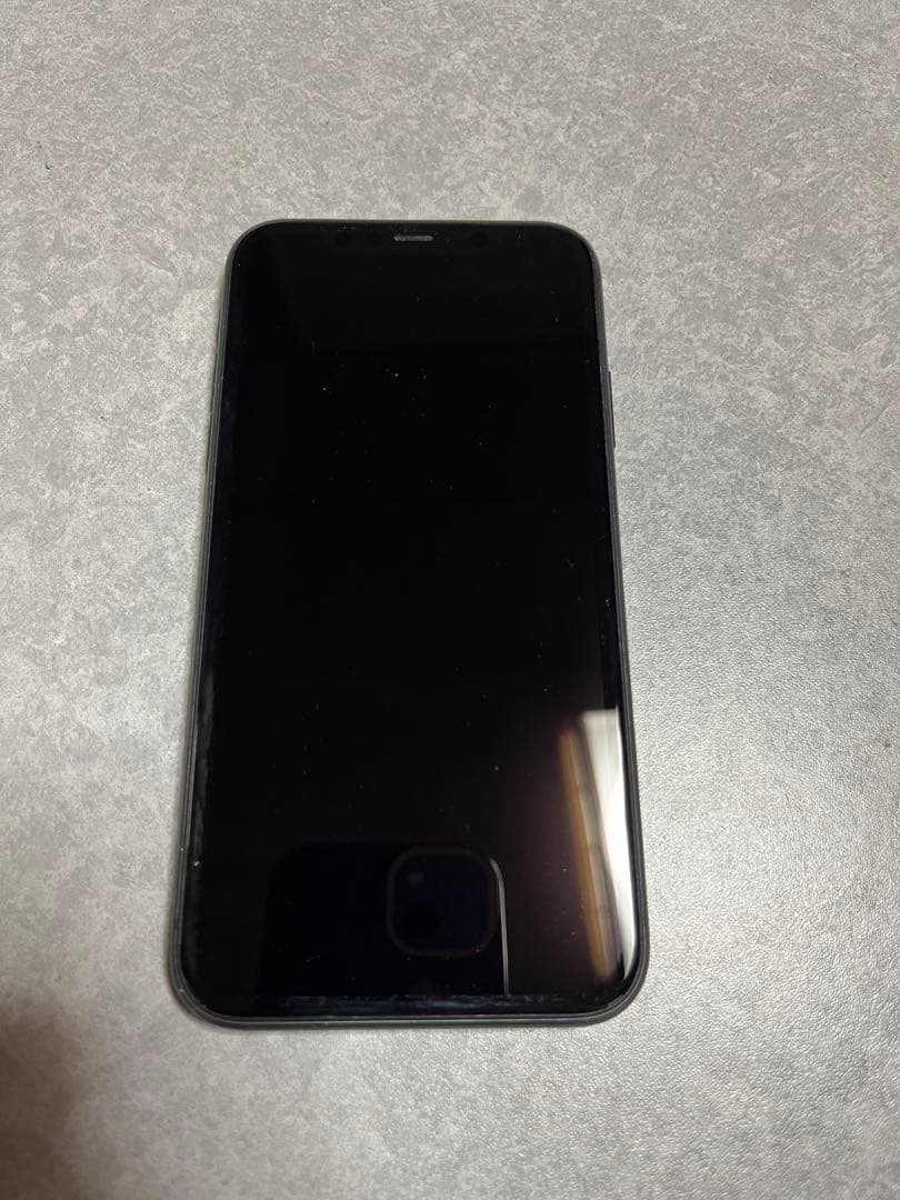Apple iPhone 11 ブラック 本体　SIMフリー