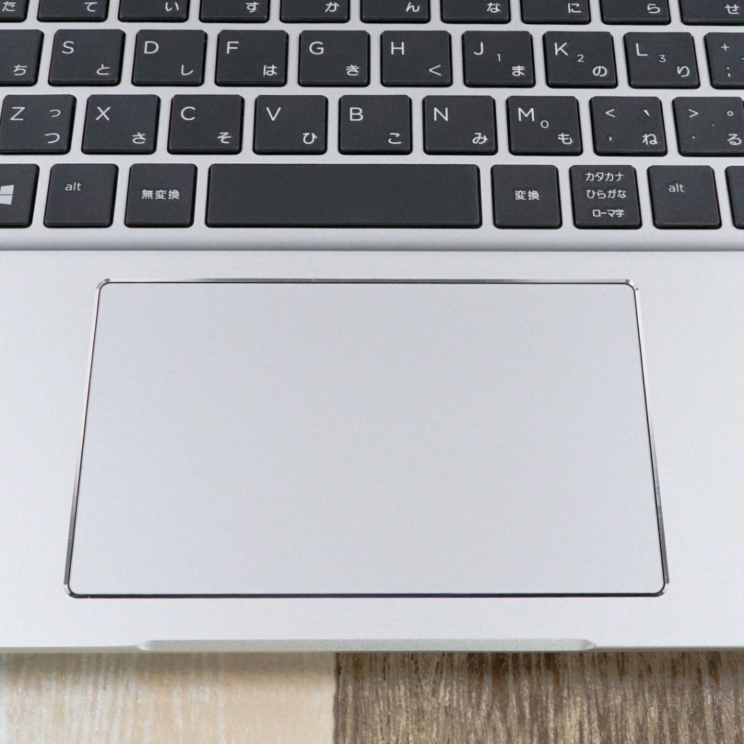 メモリ増設済✨極美品✨第１０世代コアｉ５搭載モバイル✨超高速ＳＳＤ＆大容量メモリ