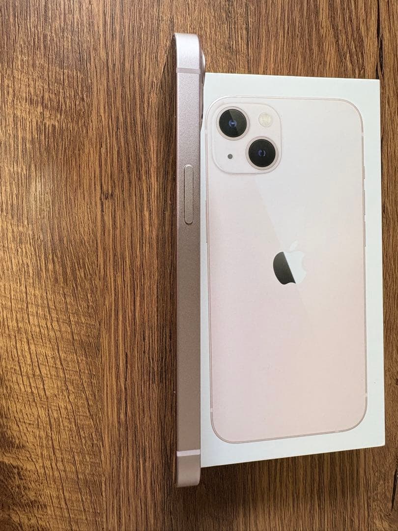 スマートフォン本体 Apple iPhone13 256GB