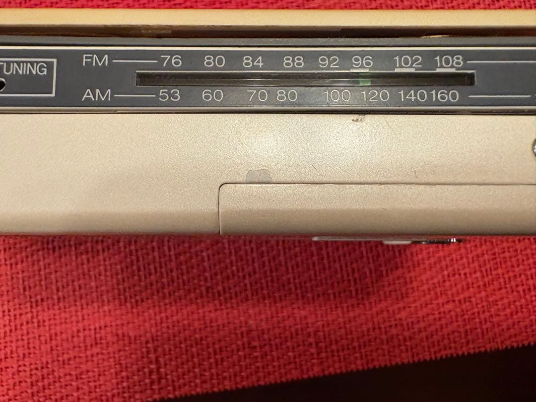 TOSHIBA Walky KT-AS10 状態が非常に悪いジャンク品。