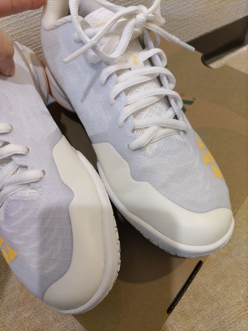 YONEX バドミントンシューズ エアラス 22.5