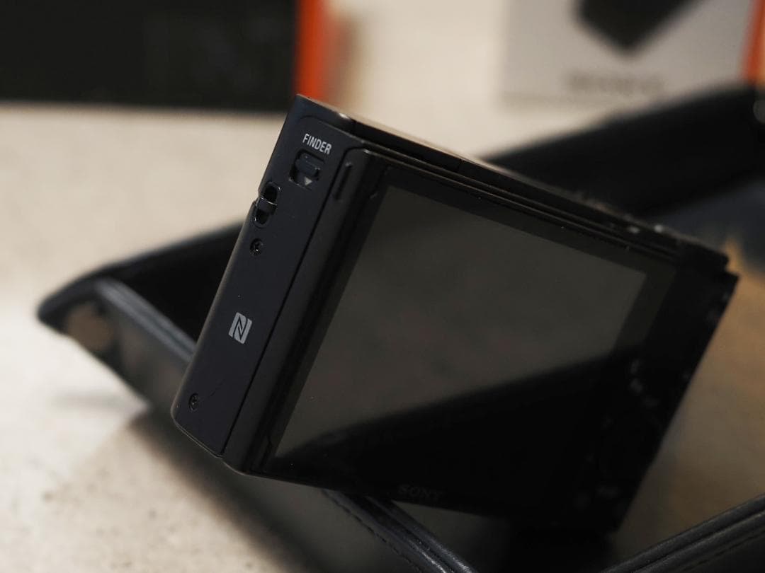 ソニーサイバーショット DSC-RX100M3