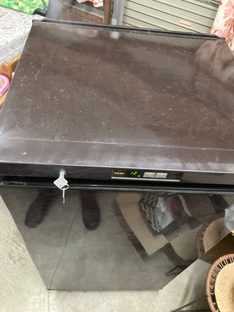 Ｍisa出品　冷蔵庫　ナショナル ワインセラー　未使用に近い