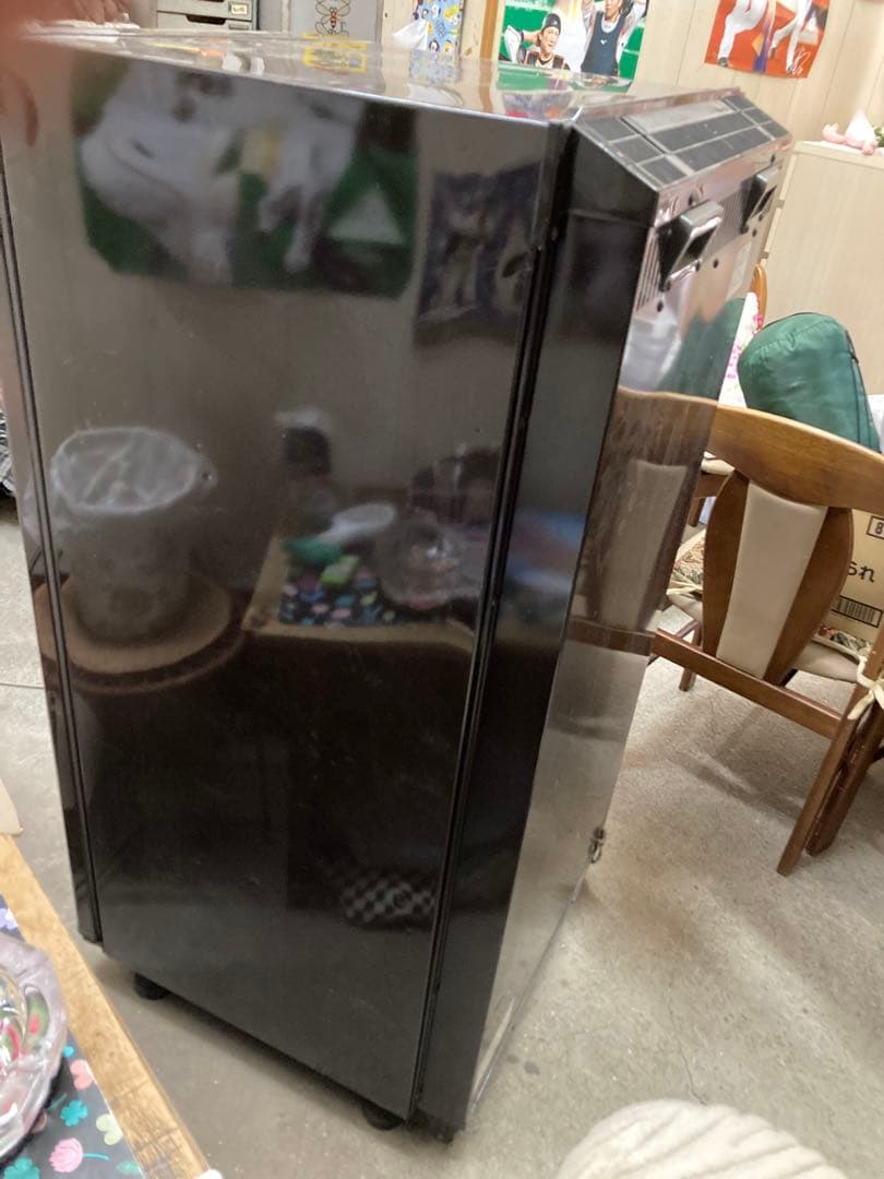Ｍisa出品　冷蔵庫　ナショナル ワインセラー　未使用に近い