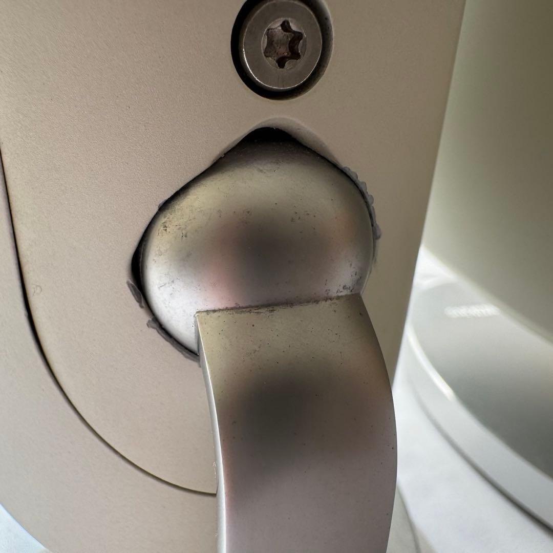 Bowers & Wilkins M-1 ホワイト