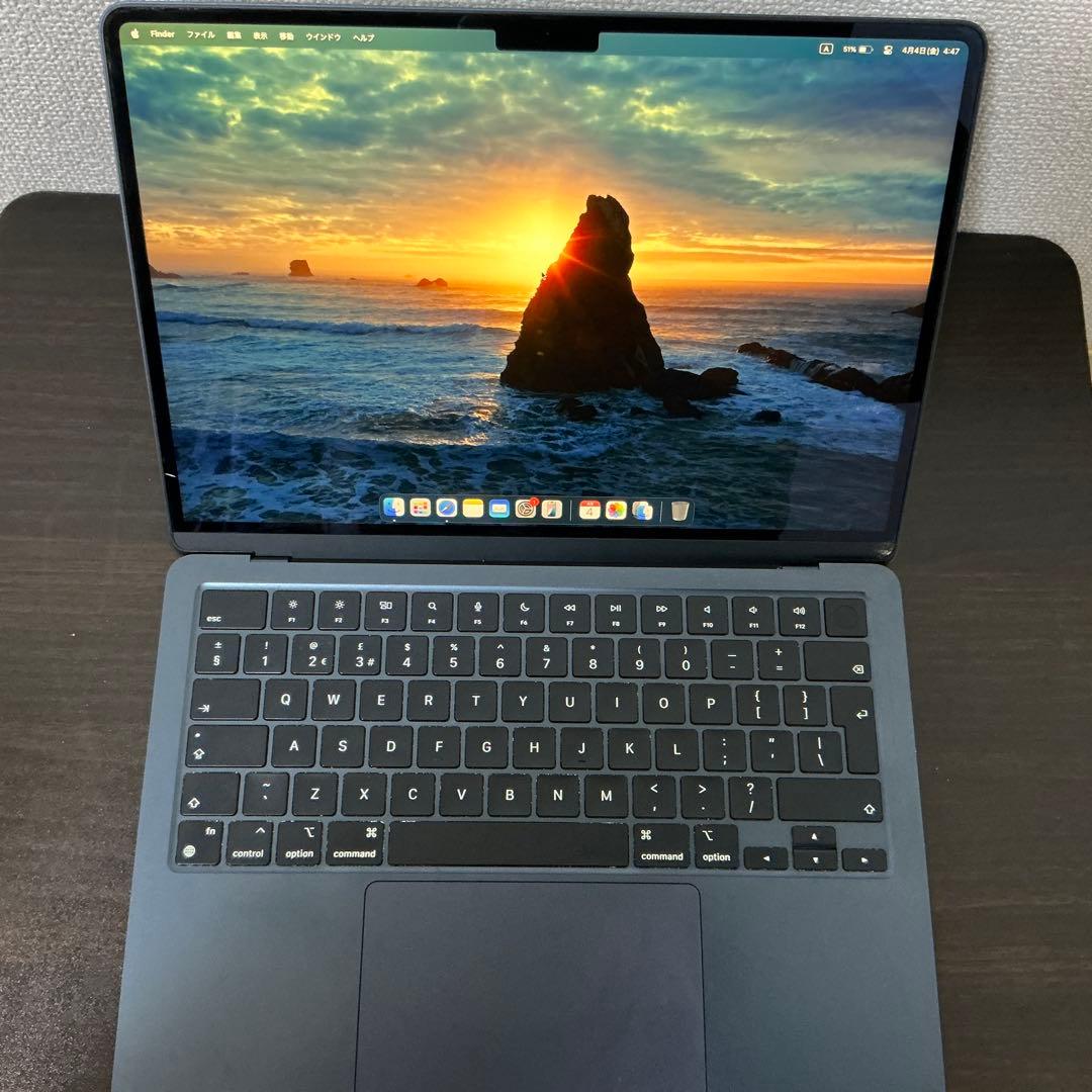 MacBook本体 MacBook Air M2 8GB+256GB