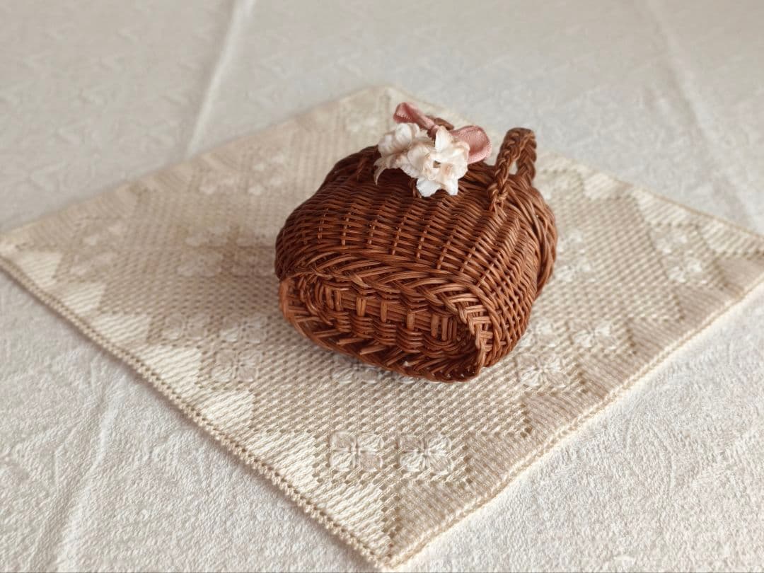 【プップさま】antique doll panier ❀ 小さなバスケット カゴ