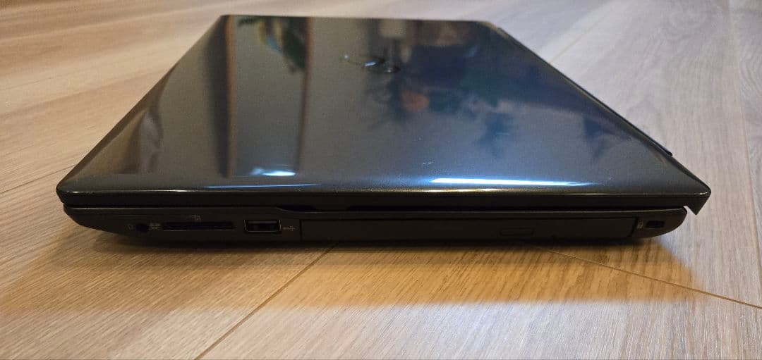 【ほぼ未使用】富士通 FMV LIFEBOOK AH43/F1B Ryzen搭載