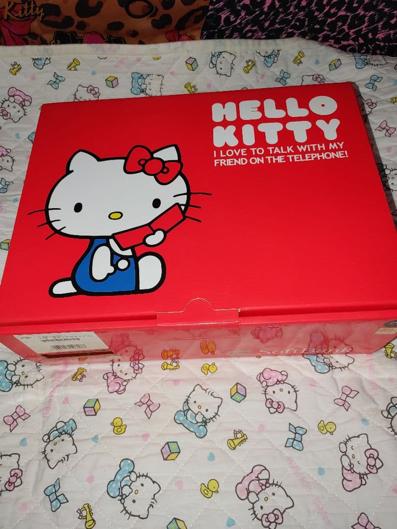 あ*ね様 激レア！キティ　ソフトバンク携帯ガラゲー815T新品未使用ブラック