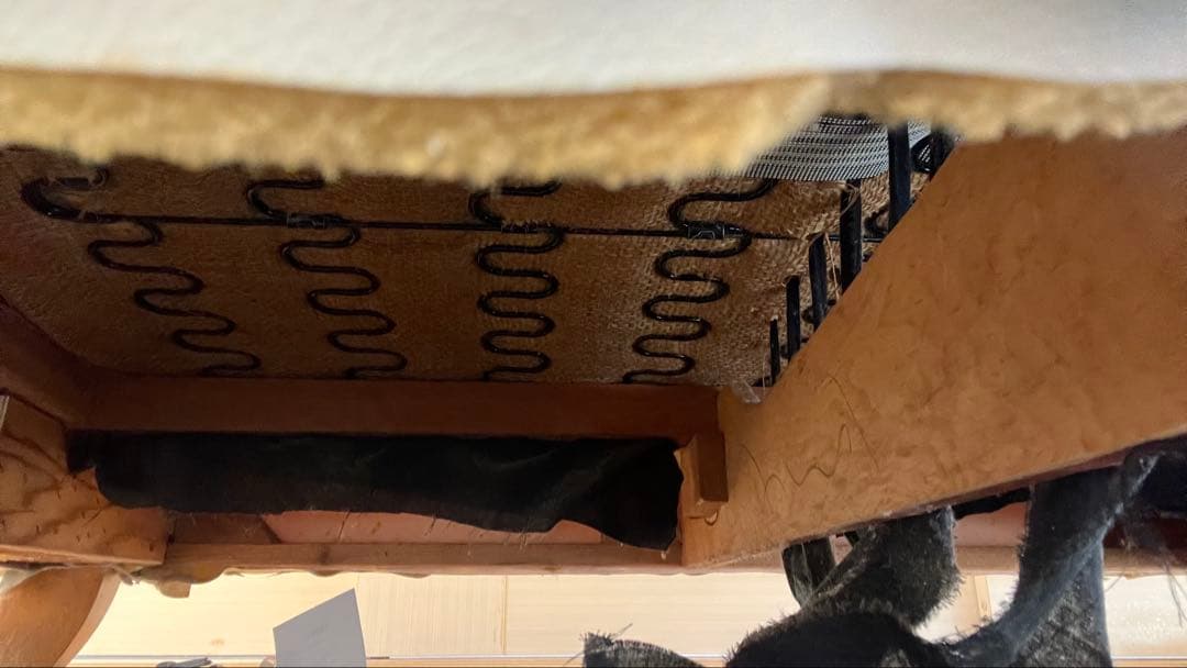 ホワイトレザー 3人掛けソファとオットマン