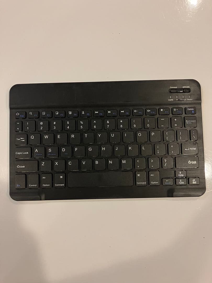 美品 Apple iPad Pro 11インチ 64G MU0M2J/A 箱付き