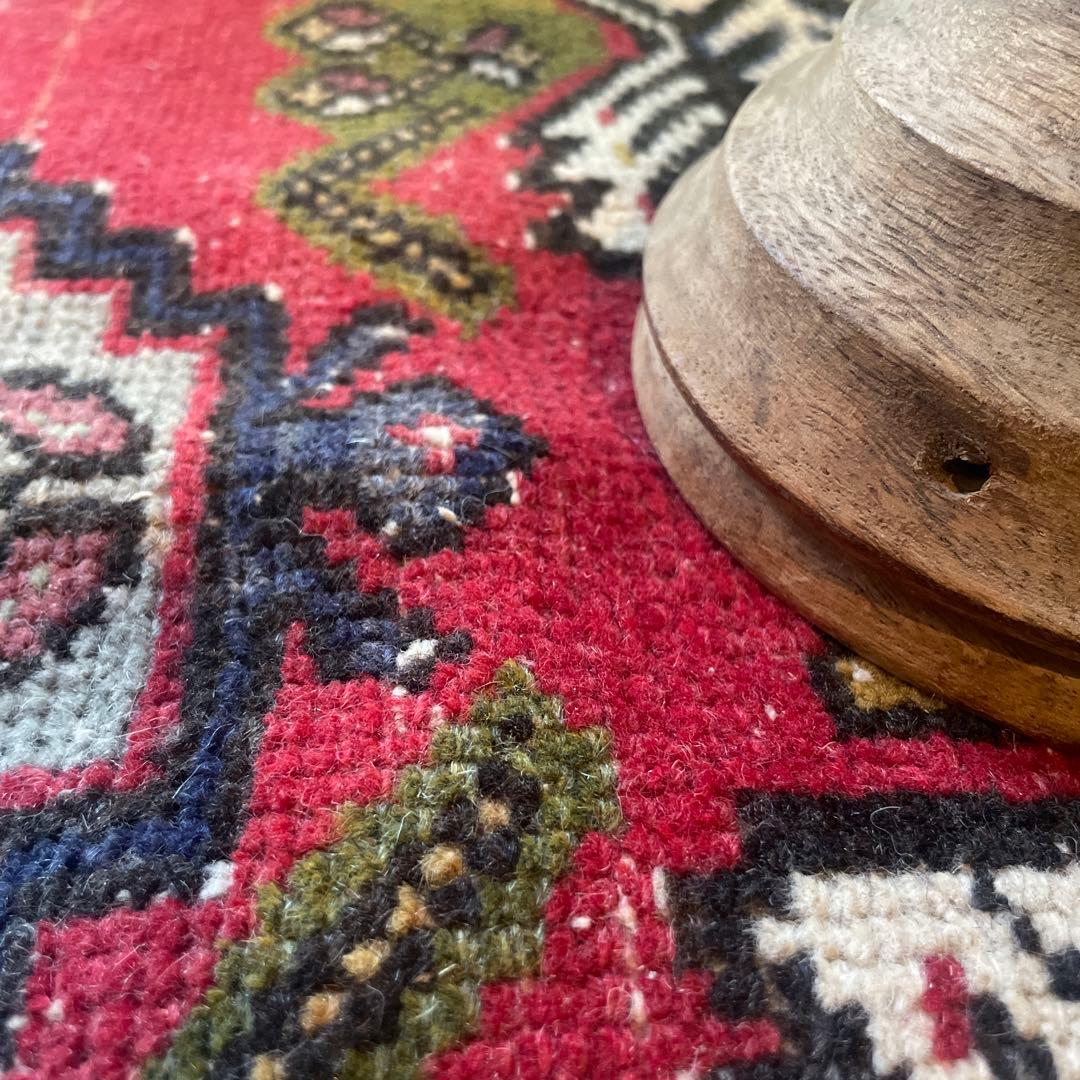 54×96 アンティークレッド　小さなメダリオン　トルコヴィンテージラグ