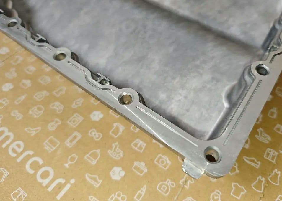 VW EA888 アルミニウム エンジン オイルパン 06K103600R