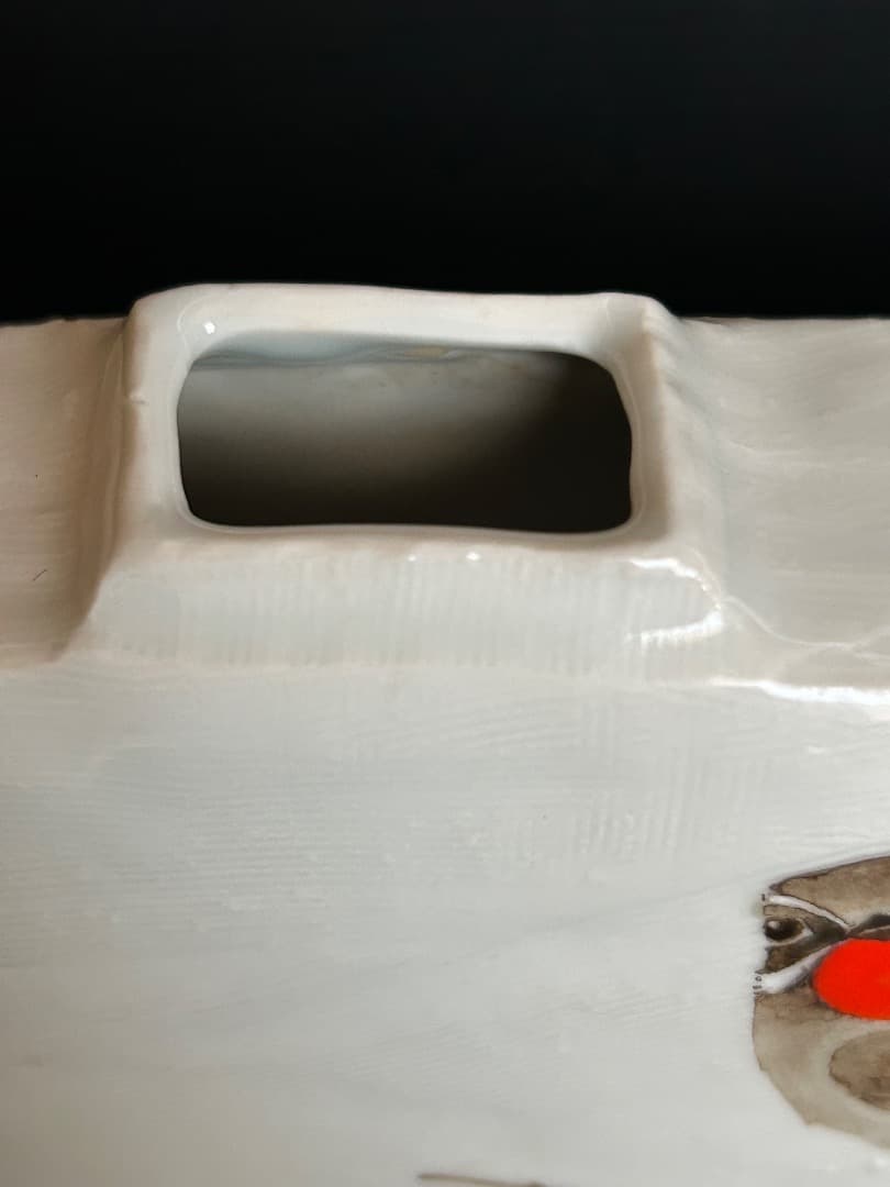 『野駒黒百合図 花生け』 (南繁正 作)