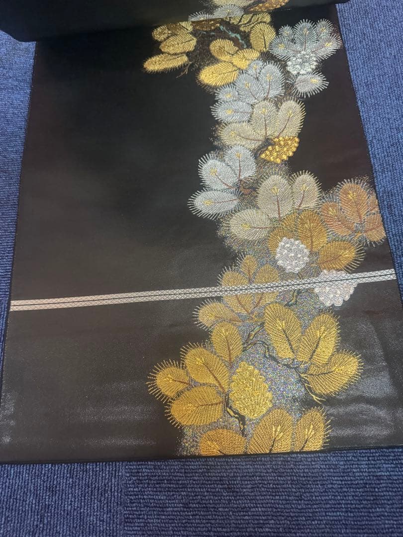 2659袋帯 古代彫金紋 西陣織 金糸　高級上質上品　約440cm 未使用