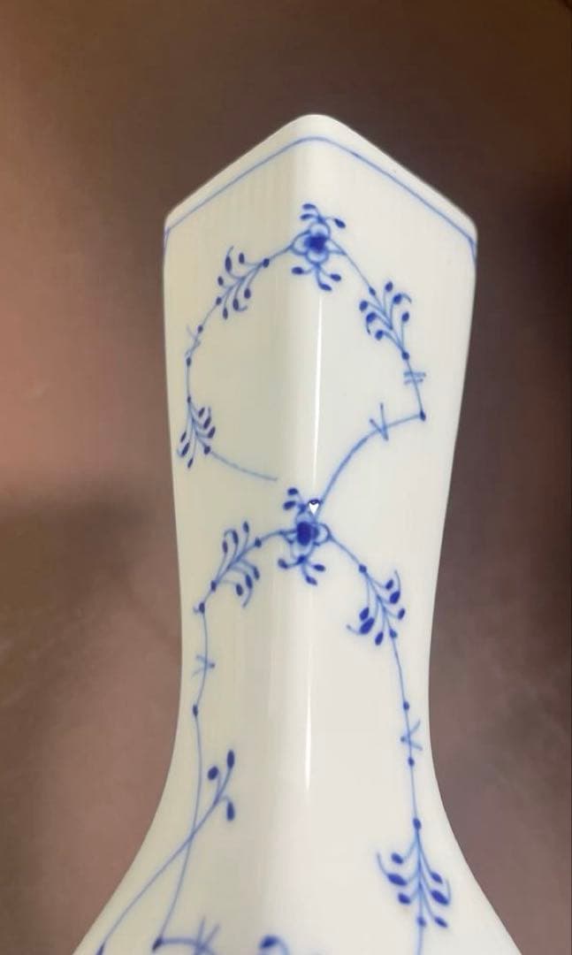 フ*ウ様 ロイヤルコペンハーゲンブルーフルーテッドプレインスモールベース花瓶未使