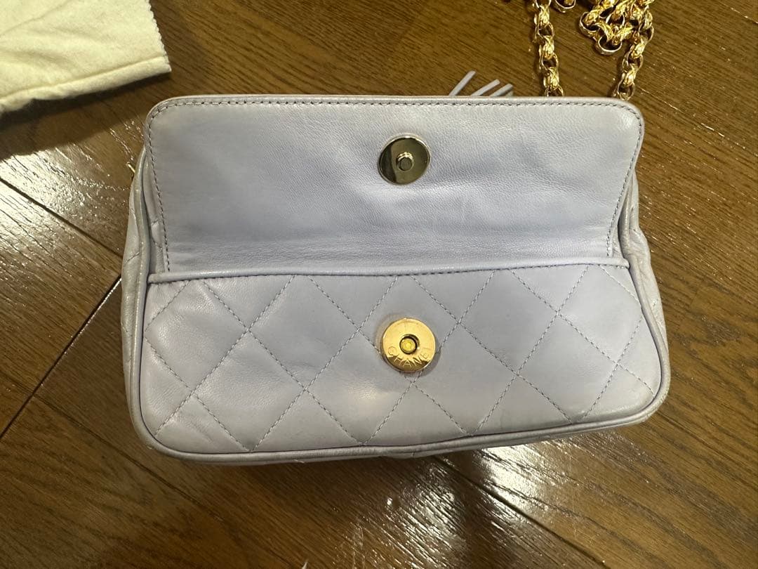 CHANEL キルティング ショルダーバッグ