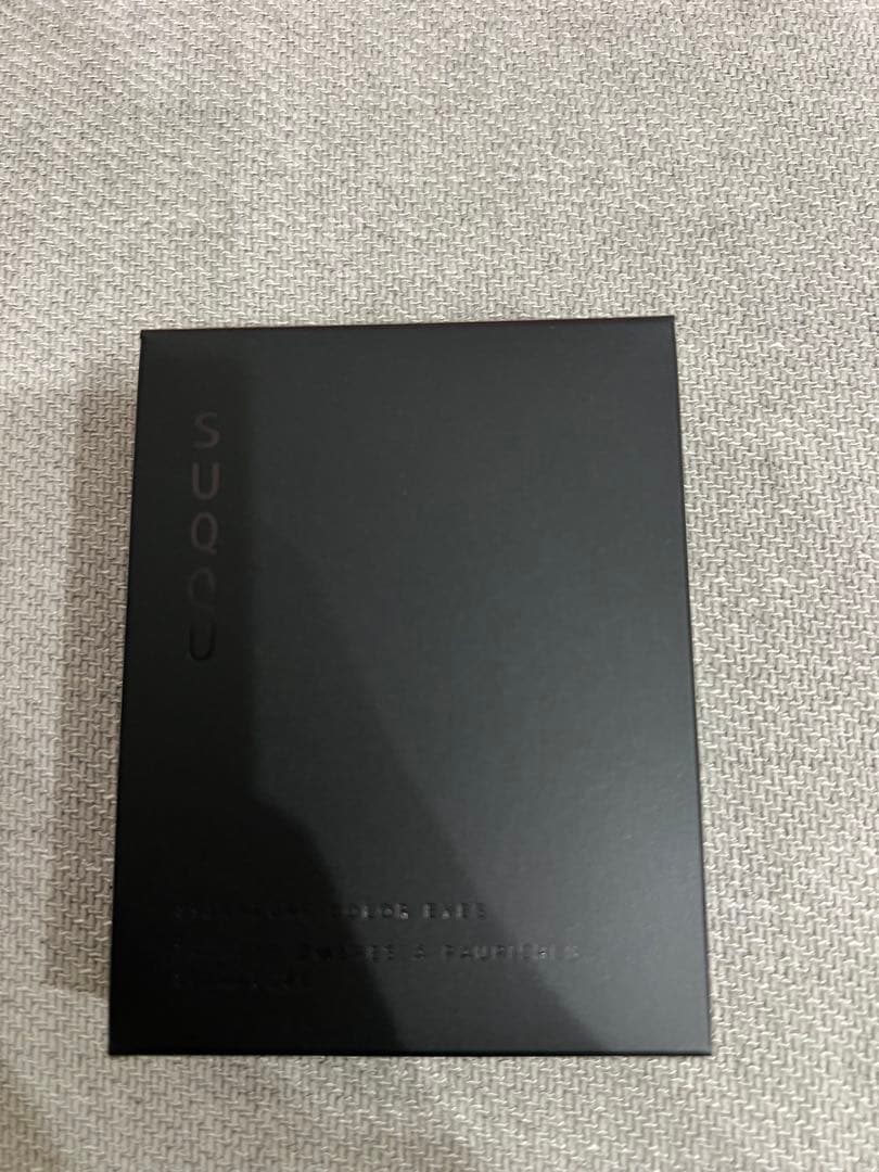s*i様 新品未使用 SUQQU シグニチャー カラー アイズ 15 凛覗