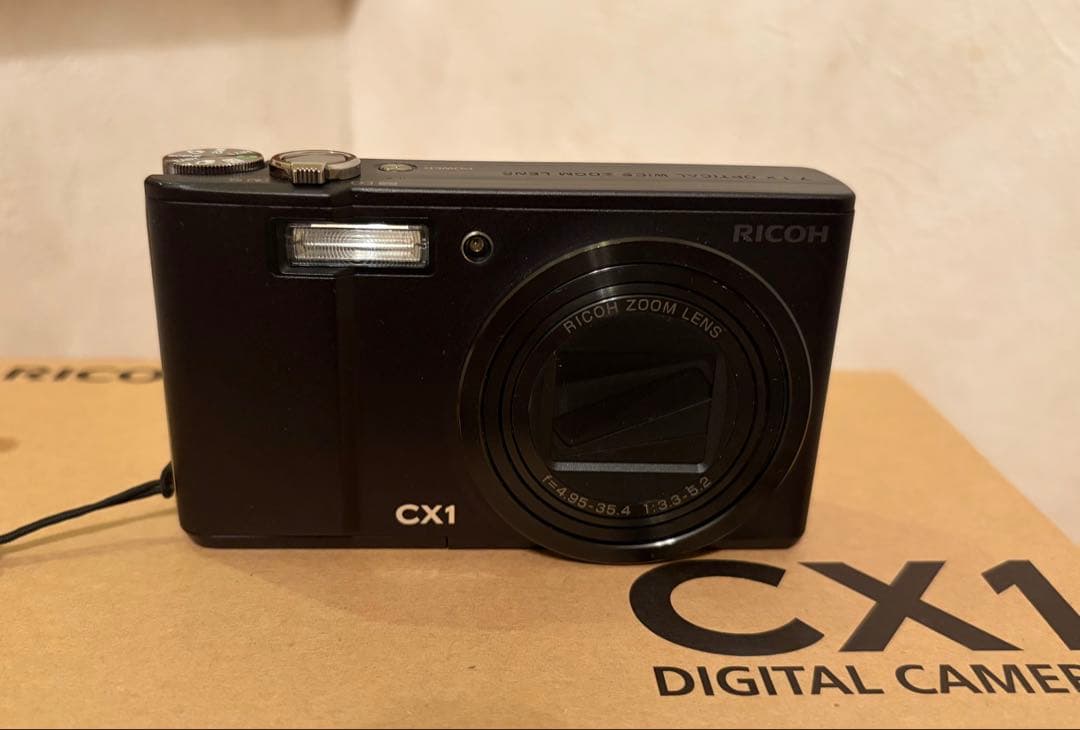 RICOH CX1 BLACK リコー　デジタルカメラ　ブラック