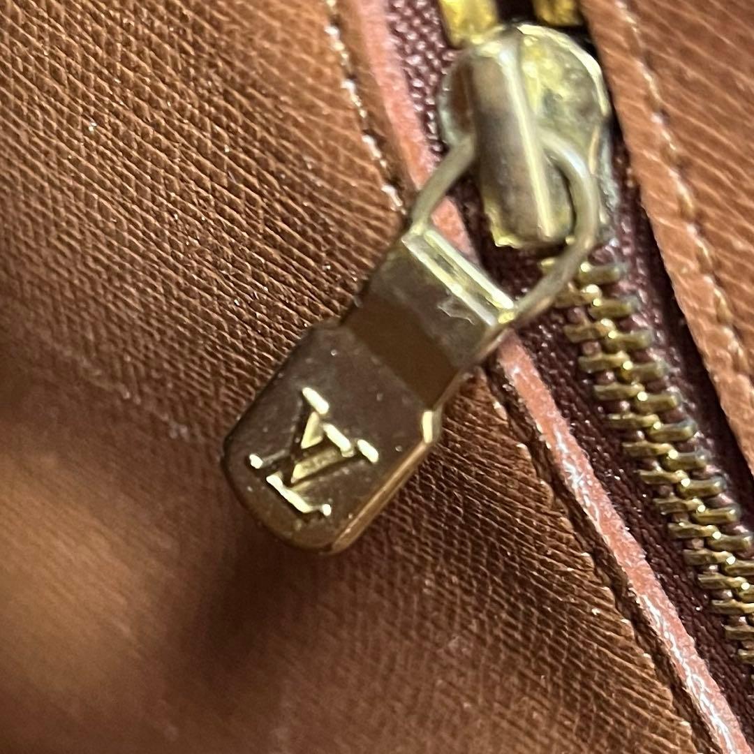 LOUIS VUITTON ルイ・ヴィトン モノグラム ショルダーバッグ