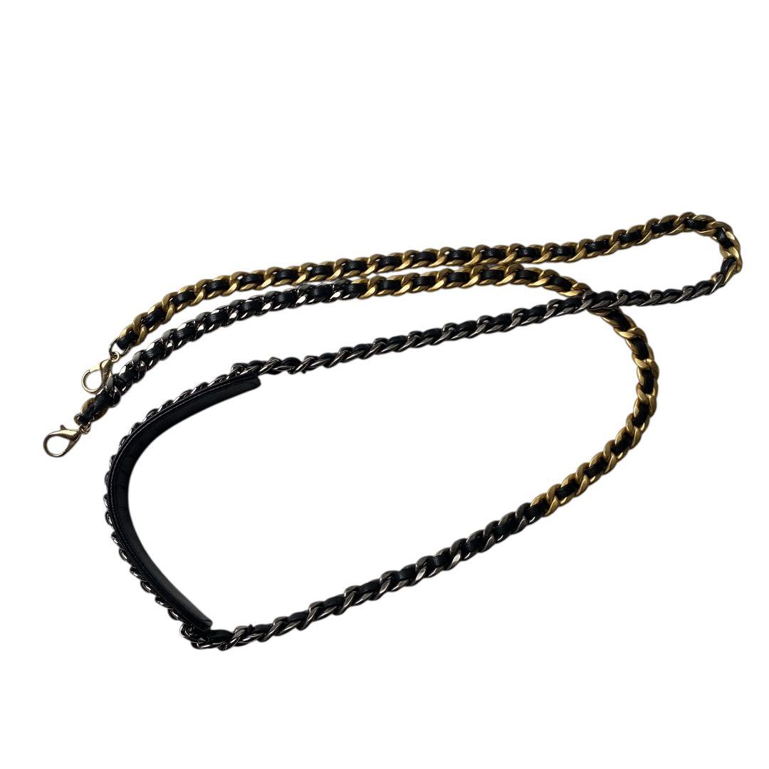 シャネルCHANELココマーク iPhoneケース チェーン ショルダー 30番