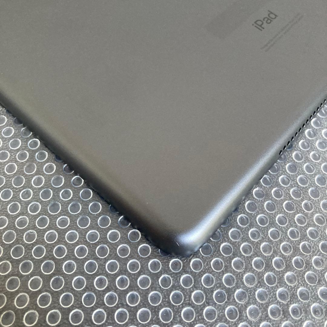 3013【早い者勝ち】iPad7 第7世代 32GB WIFIモデル☆