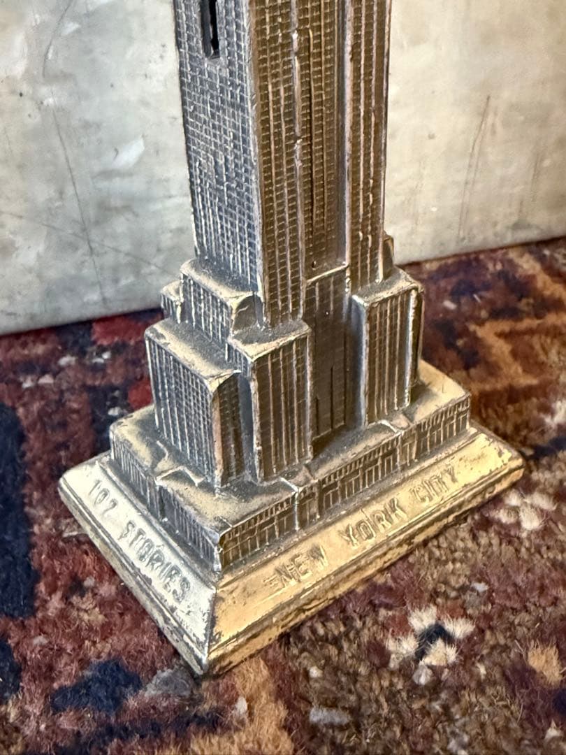 Empire ＆Liberty BANK