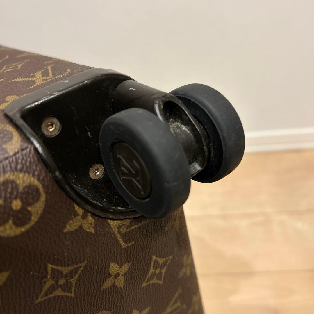 ヴィトン モノグラムエクリプス ホライゾン70キャリーケース　トランク　トラベル