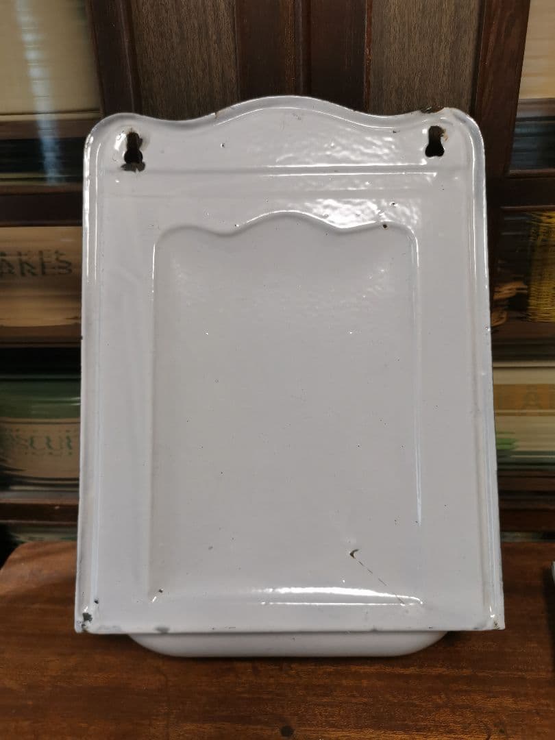 イギリス アンティークホーロー レードルラック 一松模様 ホワイト&ブルー