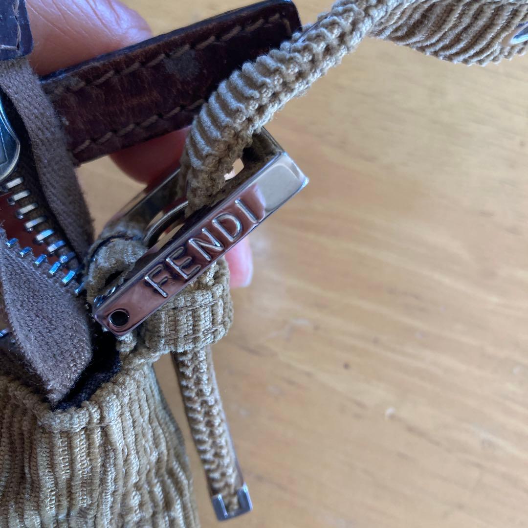 フェンディバッグFENDIショルダーバッグ