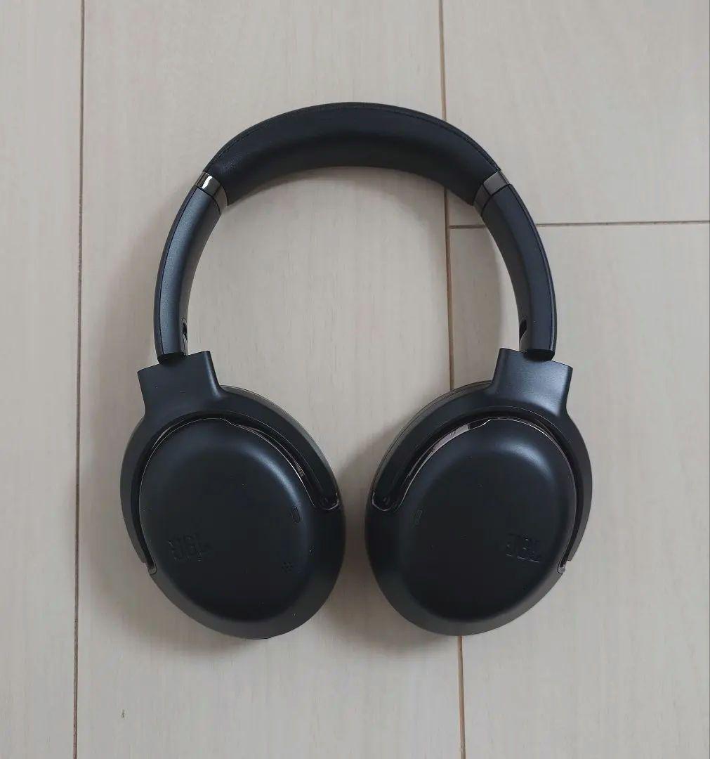 【美品】JBL TOUR ONE M2 ワイヤレス ヘッドホン　ブラック