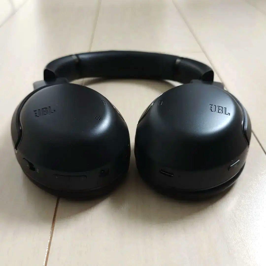 【美品】JBL TOUR ONE M2 ワイヤレス ヘッドホン　ブラック